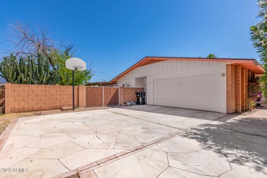 2264 E Encanto St, Mesa, AZ 85213 - photo 7