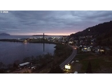 501 E Garibaldi Ave unit 4, Garibaldi, OR 97118 - photo 6