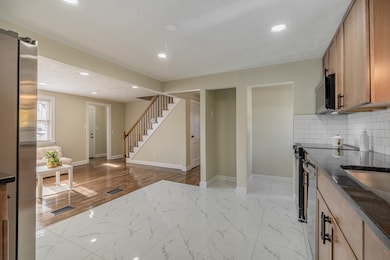 5 Cornell St, Plainville, CT 06062 - photo 5