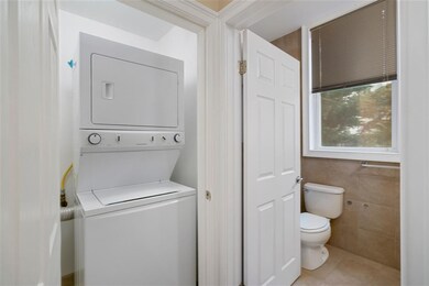 211 Maple St unit 1, Weehawken, NJ 07086 - photo 6