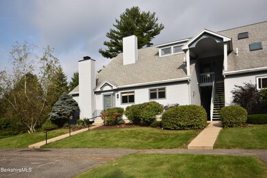 6 Woodstream Dr unit D, Pittsfield, MA 01201 - photo 2