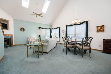 Hunters_Place_2911_Kalamazoo_49048-6
