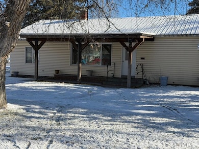 74 N 3rd W, Rexburg, ID 83440 - photo 2