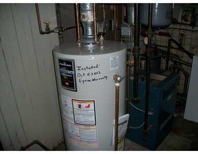 30 Robinson St, Lynn, MA 01905 - photo 7