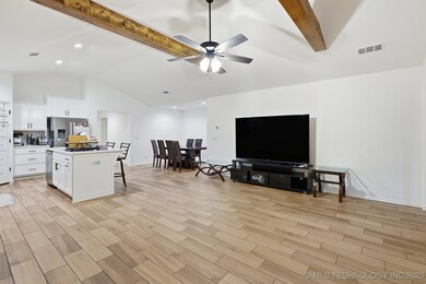 12022 E 106th Place N, Owasso, OK 74055 - photo 5