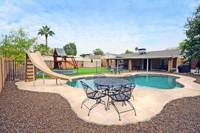 R-5802 N 12th Place Phx AZ(TZ) 12-6-17--