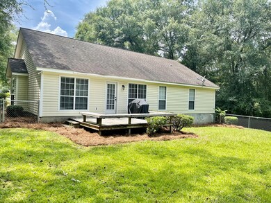 1209 Karen Ln, Douglas, GA 31533 - photo 4