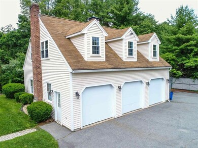 513 Mammoth Rd, Pelham, NH 03076 - photo 4