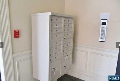 380-382 Anderson Ave unit C1, Cliffside Park, NJ 07010 - photo 2