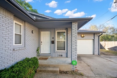 1414 E 56th St, Tulsa, OK 74105 - photo 2