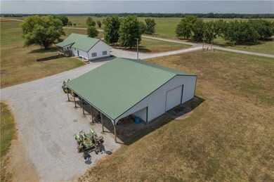 674 N Highway V Hwy, Lamar, MO 64759 - photo 4