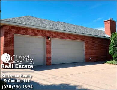 1500 S Main St, Hugoton, KS 67951 - photo 3