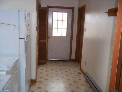 738 Oak Grove Rd, Swedesboro, NJ 08085 - photo 2