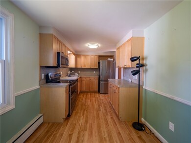 33 Burbank Dr, Warwick, RI 02886 - photo 6