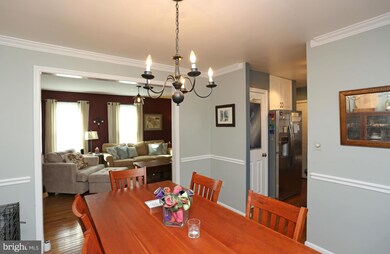 606 Tanglewood Dr, Sykesville, MD 21784 - photo 4