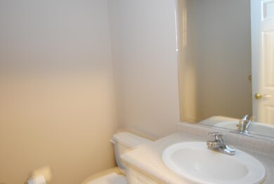 3 Maple Ridge Dr unit 221, MerriMacK, NH 03054 - photo 5