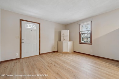 10-6000-Pheasant-Ave-Lansing-MI-48911-Wi