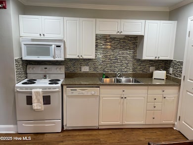 520 Little River Farm Blvd unit C100, Carthage, NC 28327 - photo 3