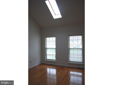 216 E Flagstone Dr, Newark, DE 19702 - photo 5