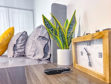 405 Dunwoody St unit 1, Tallahassee, FL 32304 - photo 5