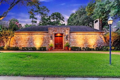 10214 Briar Dr, Houston, TX 77042 - photo 2