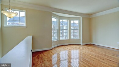 2604 Glenriver Way, Woodbridge, VA 22191 - photo 4