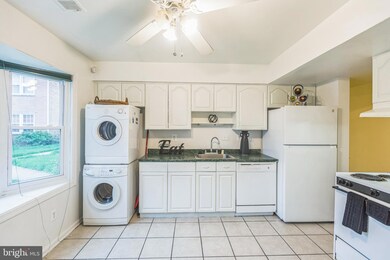 2213 Dawn Ln, Temple Hills, MD 20748 - photo 3