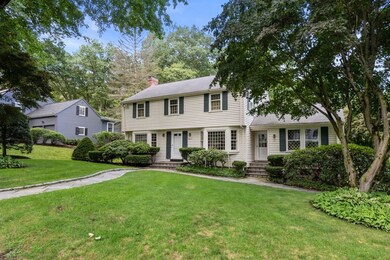 11 Nantucket Rd unit 11, Wellesley Hills, MA 02481 - photo 2