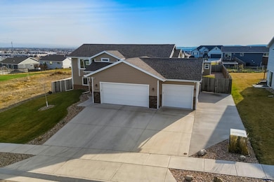 3119 Jessup Ln, Rapid City, SD 57703 - photo 2