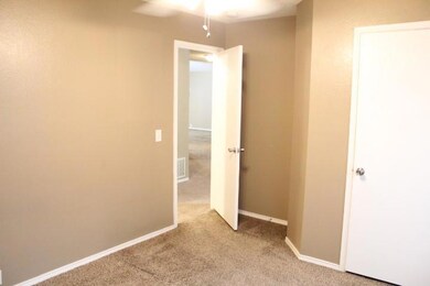 1125 Wintercreek Dr, Denton, TX 76210 - photo 5