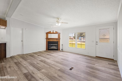 111 Hulin-4