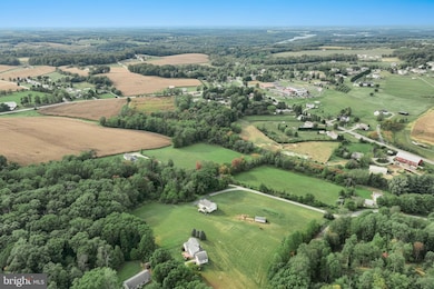 0 Arnold Rd unit PAYK2091022, Manheim Township, PA 17329 - photo 2