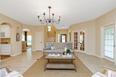 1082 Gardenia Dr, Houston, TX 77018 - photo 5