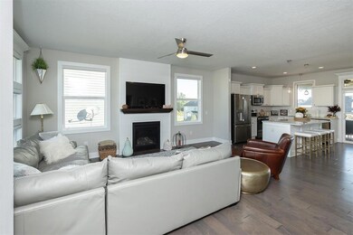 3639 NW 165th St, Clive, IA 50325 - photo 4