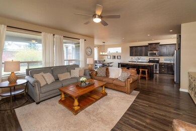 2970 Yew Park Ln, Redmond, OR 97756 - photo 3