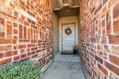 308 Pecos Dr, Huntsville, TX 77340 - photo 2