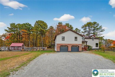 715 Beaver Run Dr, Lehighton, PA 18235 - photo 2