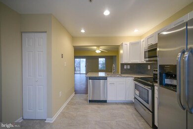 1319 Dillon Ct, Capitol Heights, MD 20743 - photo 4