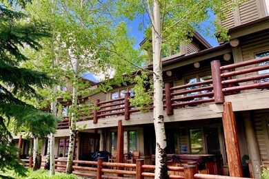 1955 Deer Valley Dr 302 Park-002-068-IMG