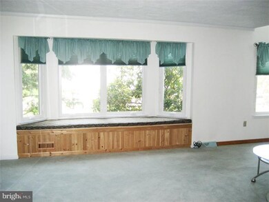 18 Joan Trail, Langhorne, PA 19047 - photo 5