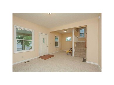 Living Room-L1.