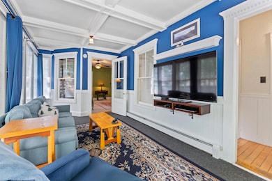 10 Hollingsworth St_117
