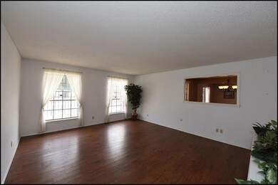 10700 Camaro Ct, El Paso, TX 79935 - photo 5