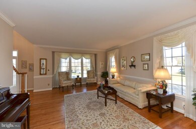 9449 Brenner Ct, Vienna, VA 22180 - photo 2