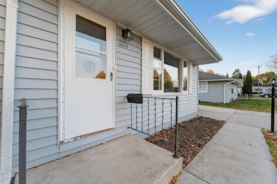 6829 Cooper Ave, Middleton, WI 53562 - photo 2