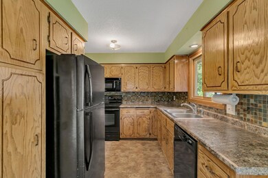 707 6th Ave N, Sauk Rapids, MN 56379 - photo 3