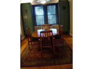 Dining Room. Elegant dining room, soothing color a