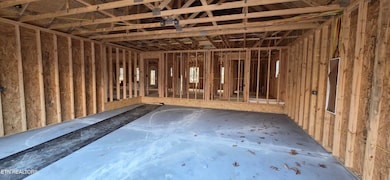 323 Cumberland Cove Rd, Monterey, TN 38574 - photo 5