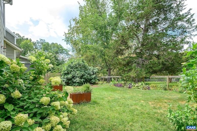 103 Christa Ct, Charlottesville, VA 22903 - photo 2