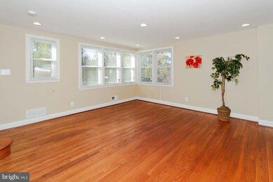 1112 Gittings Ave, Baltimore, MD 21239 - photo 3